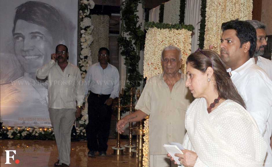 Dimple Kapadia at her husband's Chautha ceremony held at the Taj Land's End, Mumbai. Sachin Gokhale/Firstpost Dimple Kapadia at her husband's Chautha ceremony held at the Taj Land's End, Mumbai. Sachin Gokhale/Firstpost