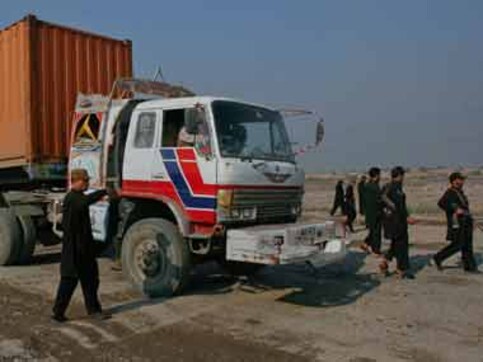 Pak secretly allowing lethal Nato supplies via air: Report Pak secretly allowing lethal Nato supplies via air: Report