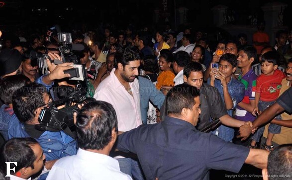 Images: Bachchan mania at Bol Bachchan's screening Images: Bachchan mania at Bol Bachchan's screening