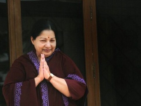 HC issues notices to Kanataka govt in Jayalalithaa DA case