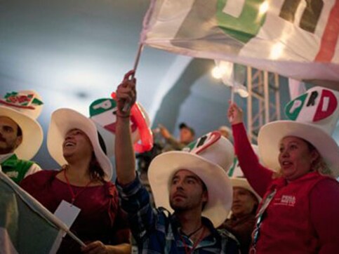 Pena Nieto wins, Mexico's former ruling party sails back to power Pena Nieto wins, Mexico's former ruling party sails back to power