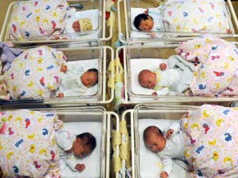 Circumcision benefits outweigh risks: US pediatricians Circumcision benefits outweigh risks: US pediatricians