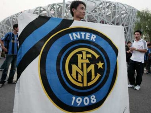 Chinese investors to buy minority stake in Inter Milan Chinese investors to buy minority stake in Inter Milan