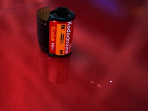 Beleaguered Kodak receives only lowball bids for patents Beleaguered Kodak receives only lowball bids for patents