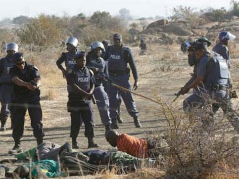 Apartheid-like violence? South Africa cops kill 34 miners Apartheid-like violence? South Africa cops kill 34 miners