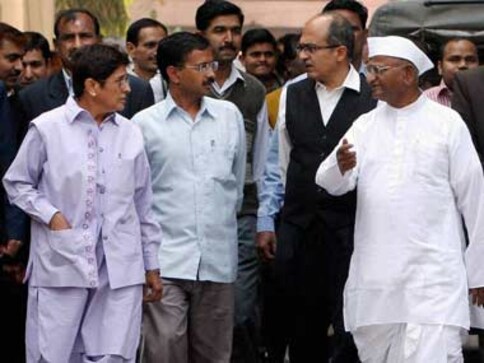 Team Anna has every right to form political party: BJP