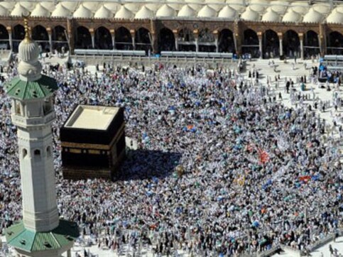 Now, Indian Haj pilgrims to get Saudi SIM cards Now, Indian Haj pilgrims to get Saudi SIM cards