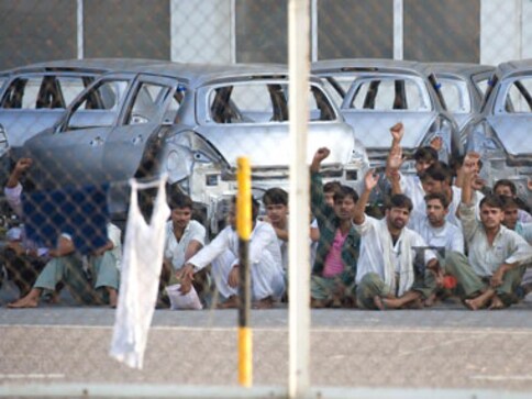 Maruti dithers on lockout, union talks tough on demands