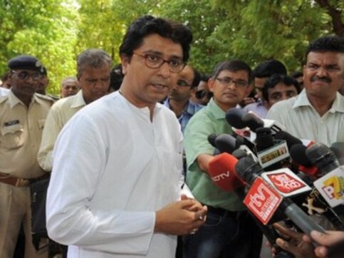 Azad Maidan violence: Raj Thackeray to go on protest march tomorrow Azad Maidan violence: Raj Thackeray to go on protest march tomorrow
