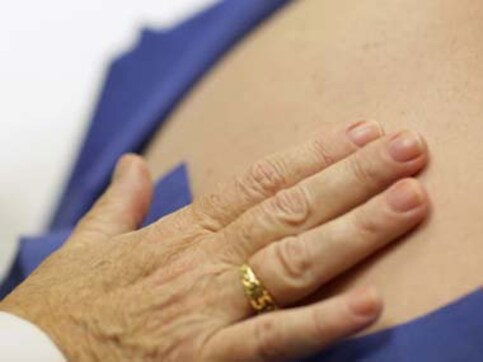 Bacteria in skin keeps it healthy and makes it glow Bacteria in skin keeps it healthy and makes it glow