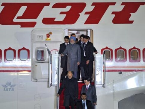 Air India blows up taxpayer rupees on PM's trips to America Air India blows up taxpayer rupees on PM's trips to America