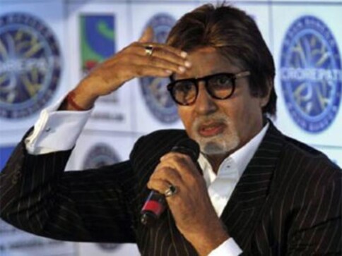 Amitabh Bachchan gets emotional after watching 'English Vinglish'