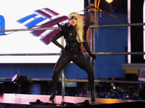 Gaga blames daddy's restaraunt for her love handles! Gaga blames daddy's restaraunt for her love handles!