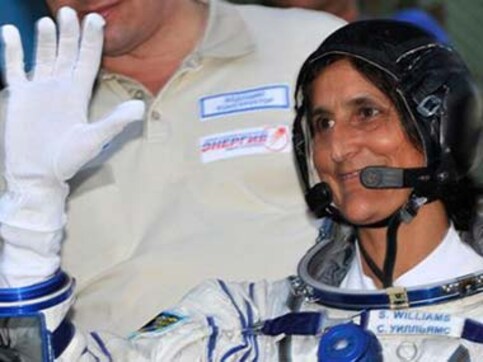 Sunita Williams' latest feat: A triathlon in space Sunita Williams' latest feat: A triathlon in space