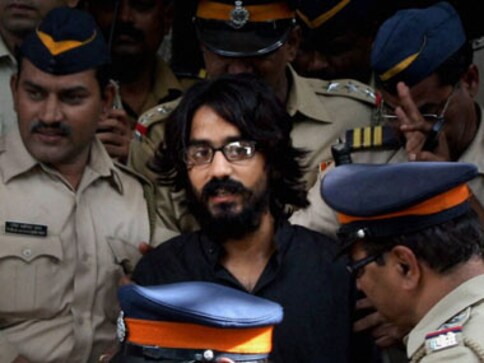 Mumbai police form team to re-examine Aseem Trivedi case
