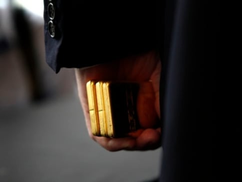 Why you should be nice to your mom - and buy some gold Why you should be nice to your mom - and buy some gold
