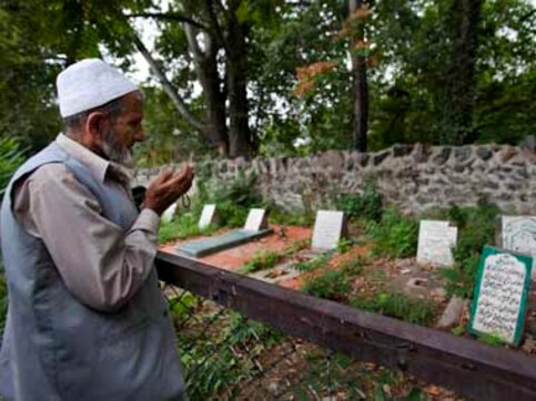 Bar-coded gravestones: Be in touch with departed souls Bar-coded gravestones: Be in touch with departed souls