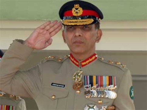 Pak court dismisses petition challenging Kayani's extension Pak court dismisses petition challenging Kayani's extension