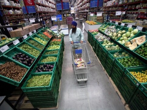 Bharti-Walmart won't wait for all states to pass FDI; plan stores in AP, Maha Bharti-Walmart won't wait for all states to pass FDI; plan stores in AP, Maha