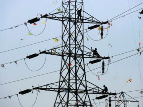 RIL plans low-cost telecom towers to gain competitive edge