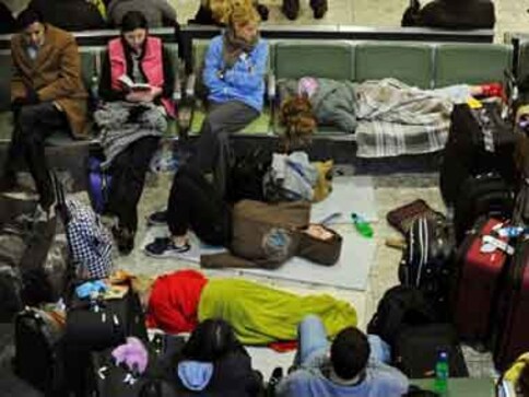 Two arrested at Heathrow over terrorism in Syria