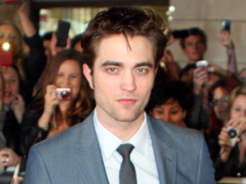 Yesterday director Danny Boyle thinks the new Batman, Robert Pattinson, should be the next James Bond Yesterday director Danny Boyle thinks the new Batman, Robert Pattinson, should be the next James Bond