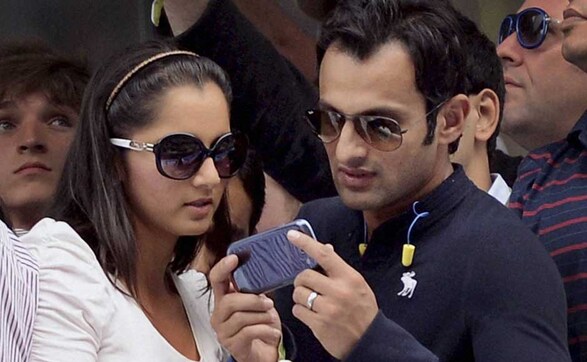 Images: People stayed away from F1 but celebrities didn't! Images: People stayed away from F1 but celebrities didn't!