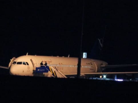Gutsy Turkey bars Syrian flights from its air space Gutsy Turkey bars Syrian flights from its air space