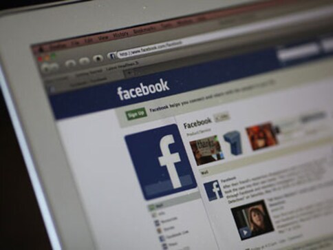 Censored! Facebook, YouTube blocked in Kashmir Censored! Facebook, YouTube blocked in Kashmir