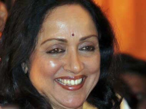Dream Girl Hema Malini is now a doctor! Dream Girl Hema Malini is now a doctor!