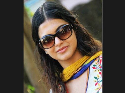 Tamil actress Shubha succumbs to kidney ailment Tamil actress Shubha succumbs to kidney ailment