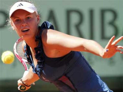Caroline Wozniacki out of Sydney International with wrist injury Caroline Wozniacki out of Sydney International with wrist injury