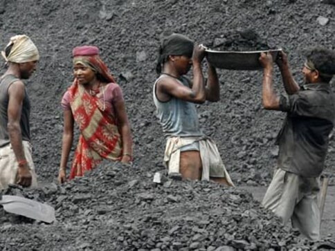 Hindustan Copper shares get lukewarm response in early trade Hindustan Copper shares get lukewarm response in early trade