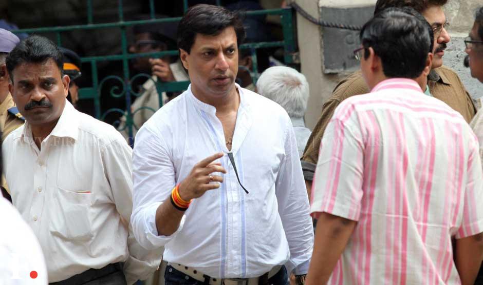 Director Madhur Bhandarkar outside Matoshree after going to meet ailing Shiv Sena chief Bal Thackeray. Sachin Gokhale/ Firstpost Director Madhur Bhandarkar outside Matoshree after going to meet ailing Shiv Sena chief Bal Thackeray. Sachin Gokhale/ Firstpost