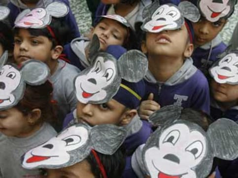 Children's Day Special: Timing pocket money right Children's Day Special: Timing pocket money right