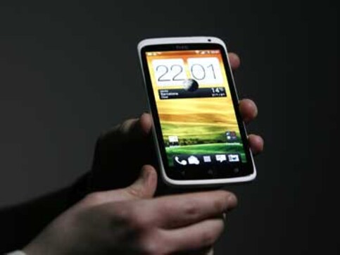 HTC's next device: The 5-inch M7 with a 13 mp camera? HTC's next device: The 5-inch M7 with a 13 mp camera?