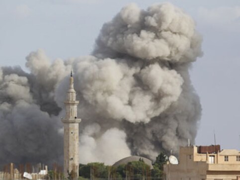Syrian rebels fight for strategic town in central Hama province Syrian rebels fight for strategic town in central Hama province