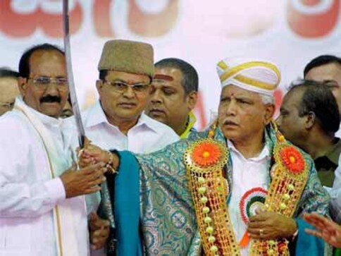 BJP dares Yeddyurappa to topple Shettar government