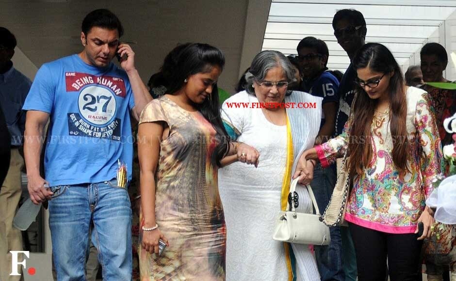 Sohail, Arpita, Salma and Alvira Khan. Sachin Gokhale/Firstpost Sohail, Arpita, Salma and Alvira Khan. Sachin Gokhale/Firstpost