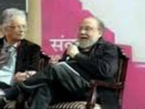 'Ashis Nandy's remark at JLF indirect attack on Muslims'