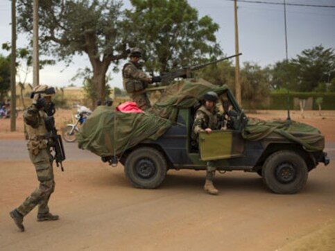 Forces secure access to Timbuktu, says France Forces secure access to Timbuktu, says France