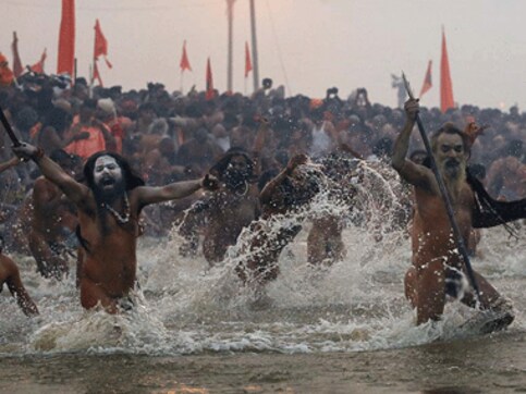 No politics at Kumbh, warns SP; You don't own it, says BJP No politics at Kumbh, warns SP; You don't own it, says BJP