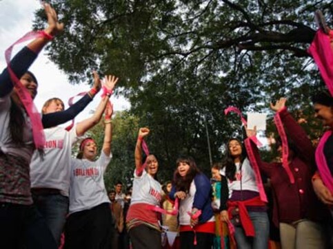 Delhi women unite on Valentine's Day to call for end to violence Delhi women unite on Valentine's Day to call for end to violence