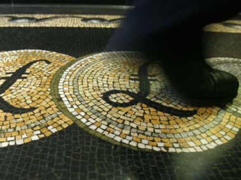British economy loses AAA crown on Moody's downgrade British economy loses AAA crown on Moody's downgrade