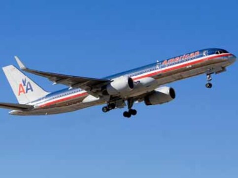 Dutch police arrest teen who threatened American Airlines on Twitter Dutch police arrest teen who threatened American Airlines on Twitter