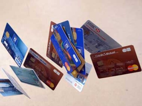 Mumbai police accounts hacked: 10 tips to prevent credit card frauds Mumbai police accounts hacked: 10 tips to prevent credit card frauds