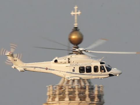 Pope leaves Vatican, says he's a simple pilgrim Pope leaves Vatican, says he's a simple pilgrim