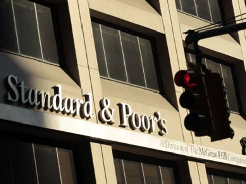 US sues S&P's, alleges it inflated credit ratings US sues S&P's, alleges it inflated credit ratings