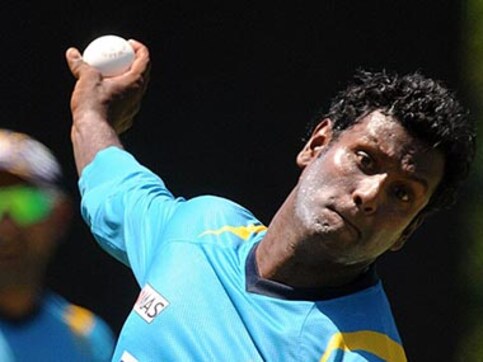 Sri Lanka vs South Africa: Angelo Mathews says he won't bowl against Faf du Plessis and Co in ODI series Sri Lanka vs South Africa: Angelo Mathews says he won't bowl against Faf du Plessis and Co in ODI series
