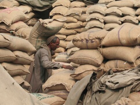 Food bill: NAC member questions delay, lists out constraints Food bill: NAC member questions delay, lists out constraints